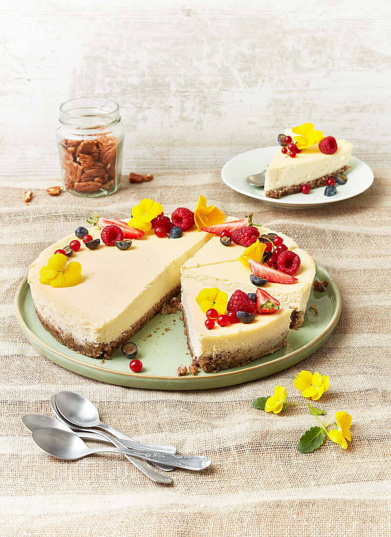 Cheesecake with summer fruits