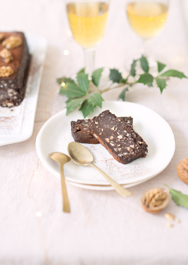 Chocolate yule log with nuts