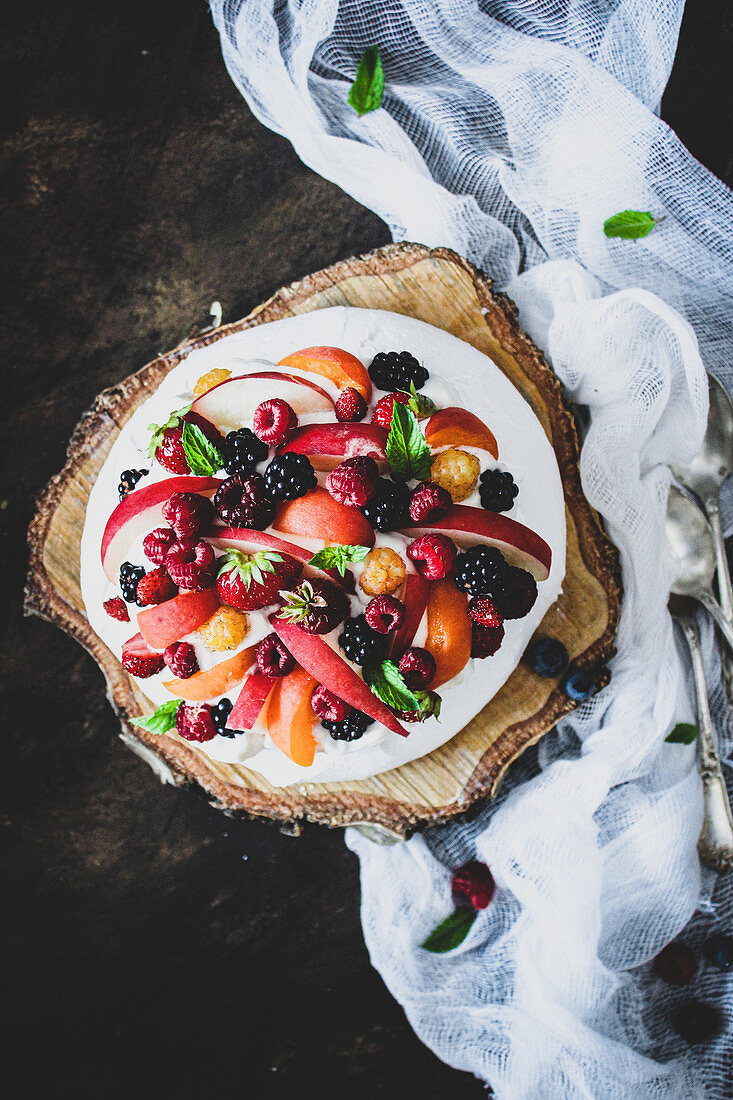 Pavlova with summer fruits