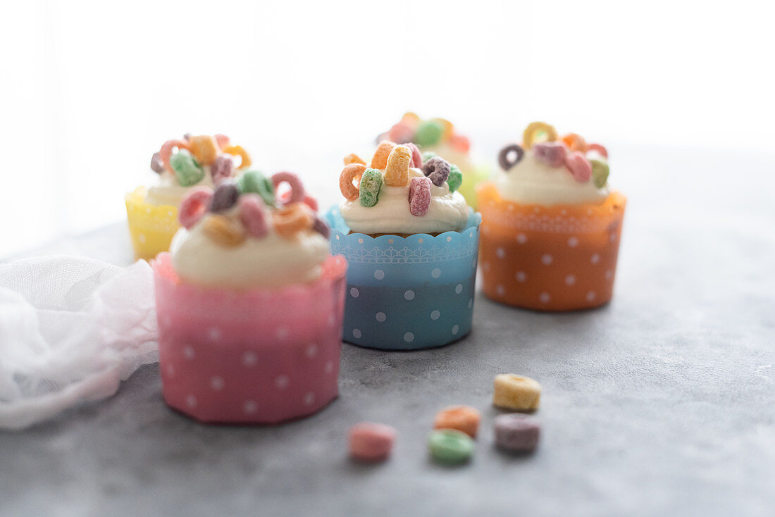 Multicoloured muesli cupcakes