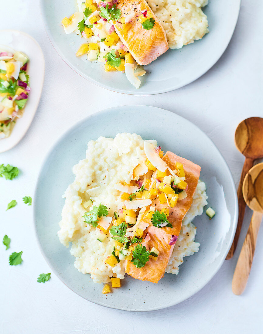 Salmon Salsa with Mango