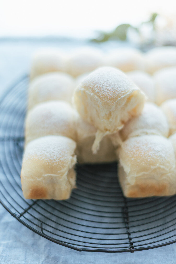 Small buns on a cooling rack