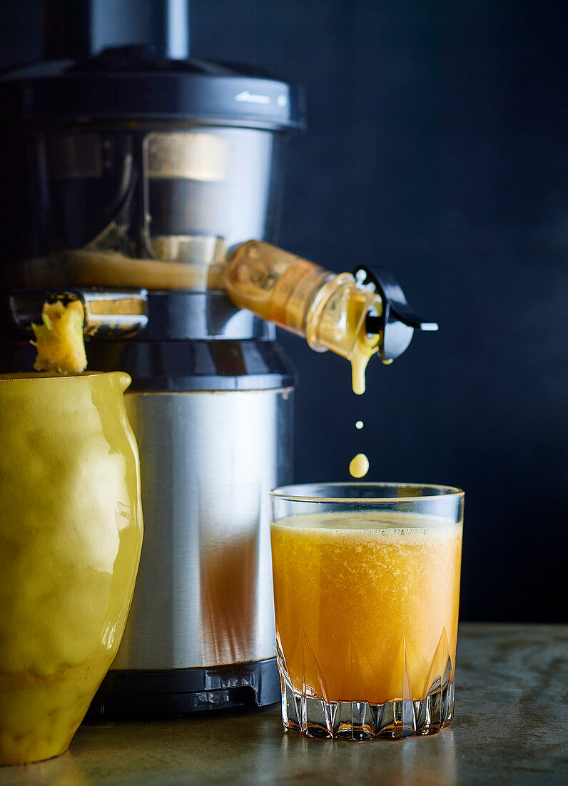 Pineapple detox juice, centrifuge