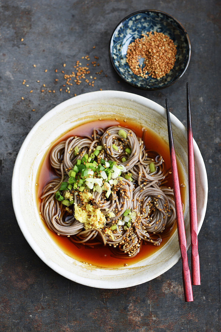Soba noodles with sesame and spring onions