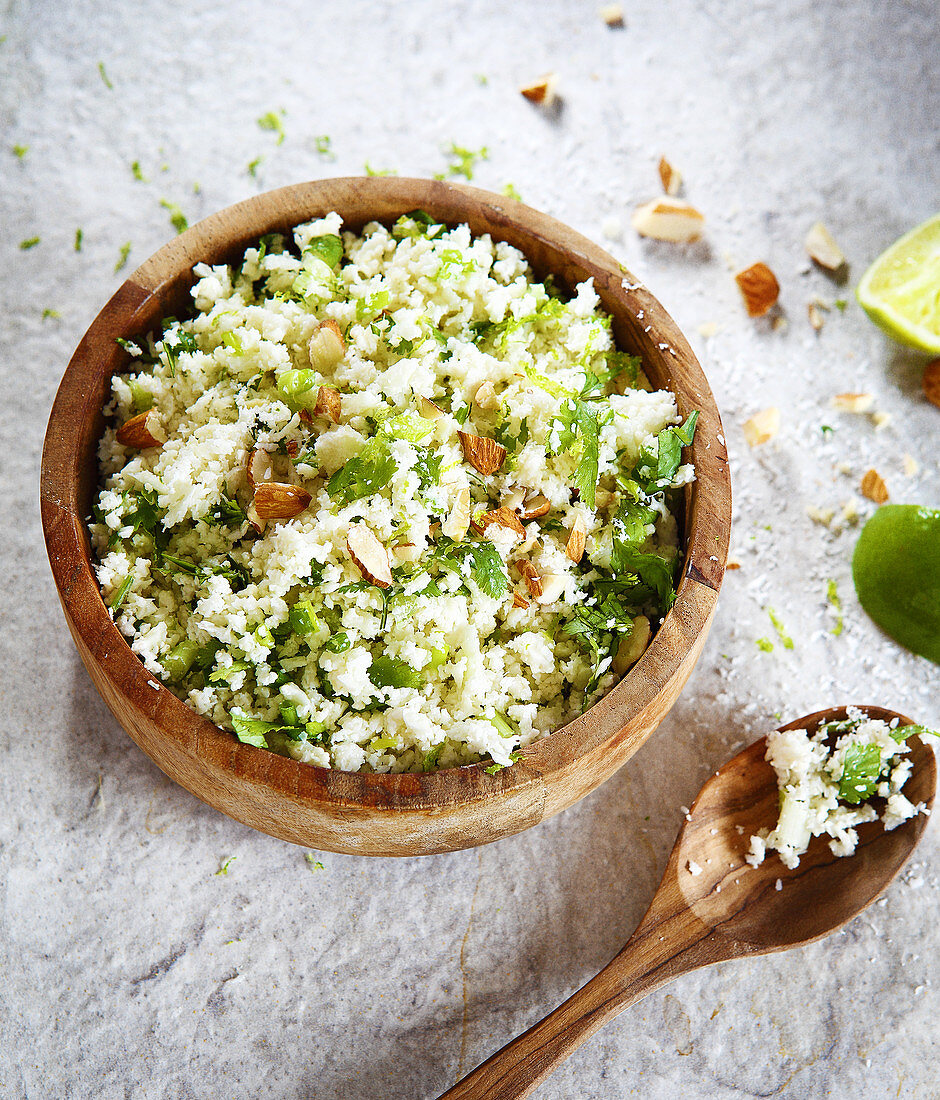 Cauliflower rice with coconut,lime and almonds