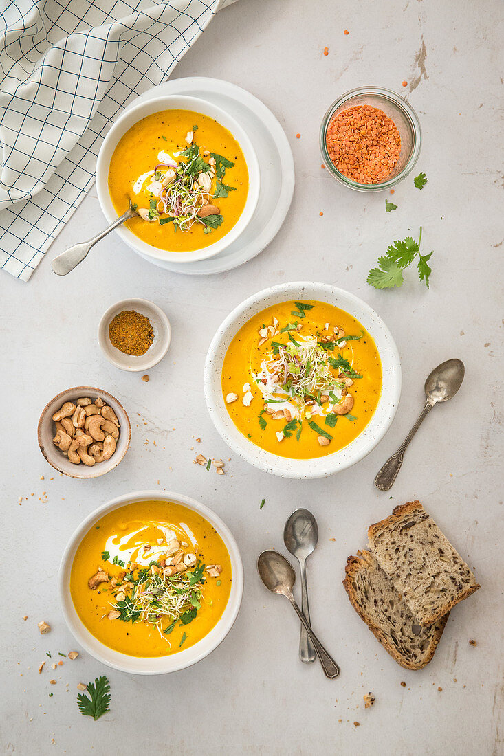 Carrot soup with curry, coconut milk and garam massala