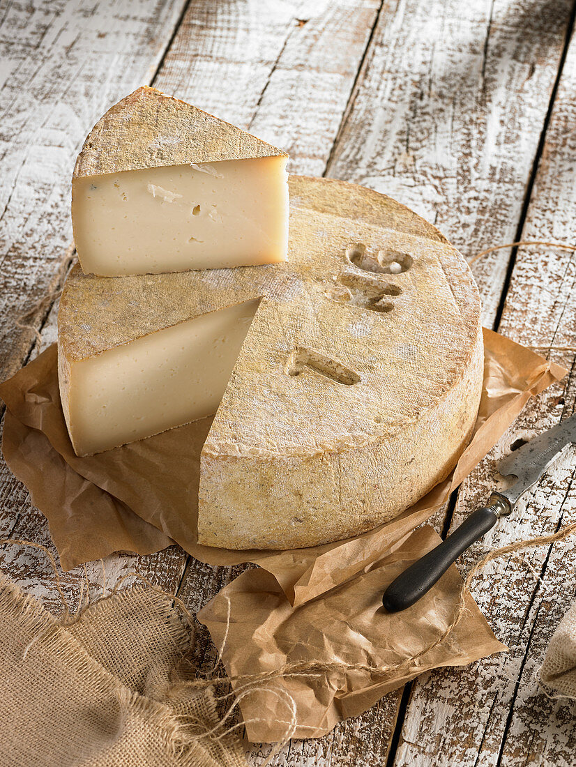 Miner de Espinelves ,Catalan cheese