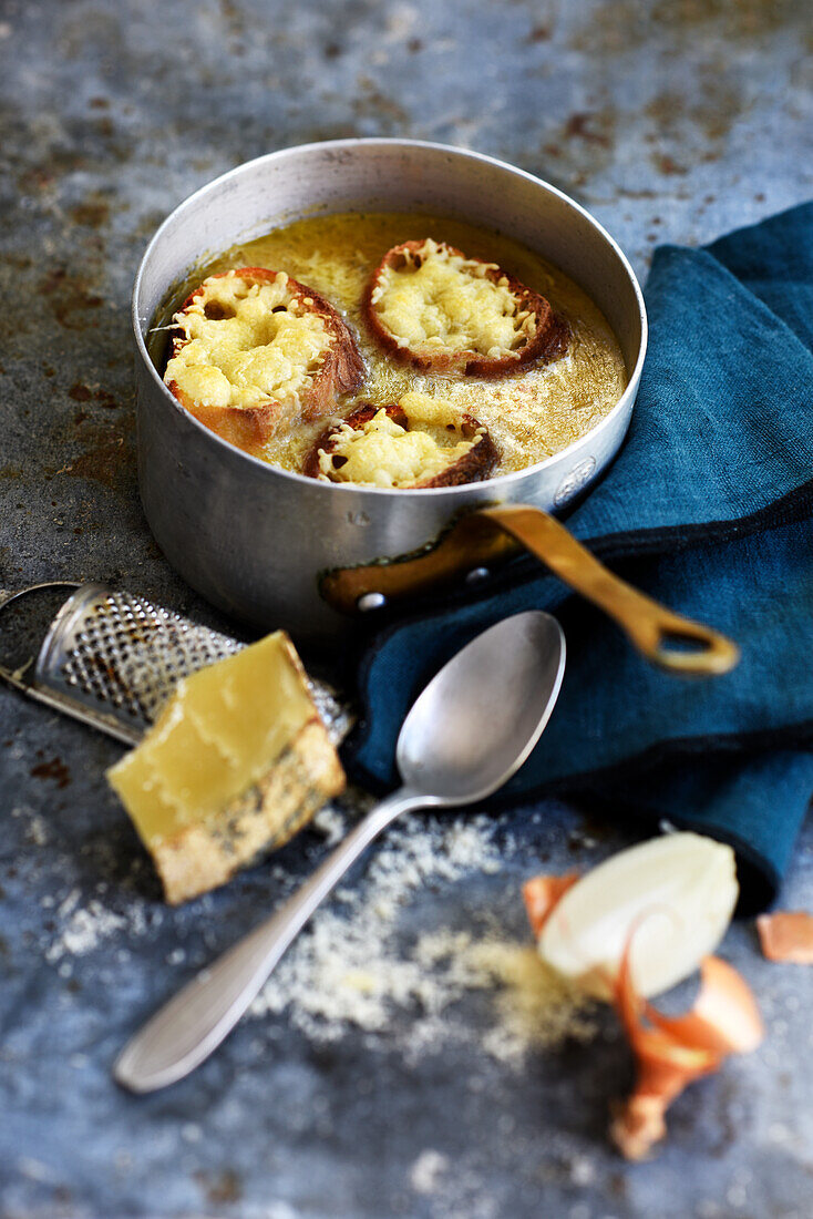 French onion soup with grilled cheese toast