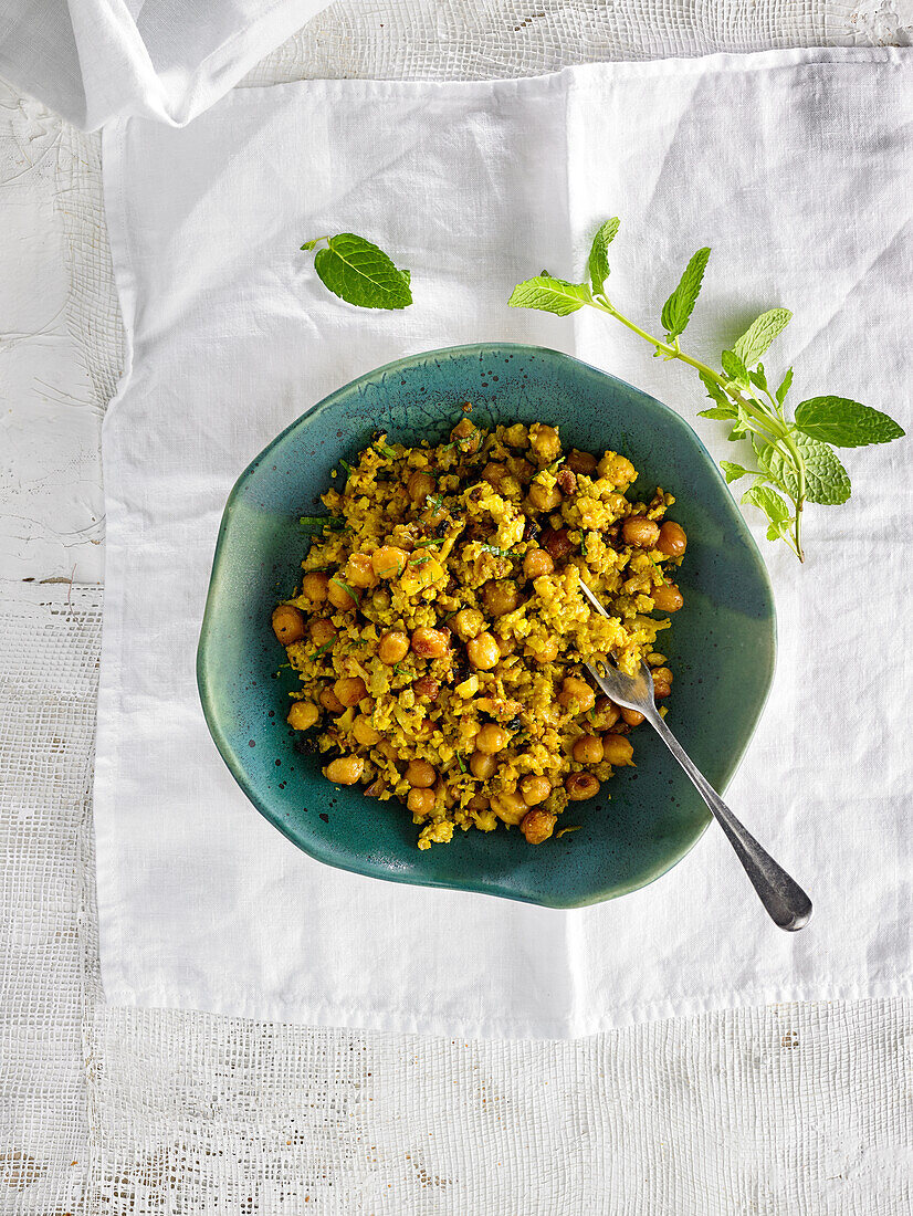 Couscous Curry with Cauliflower and Chickpeas in Coconut Milk