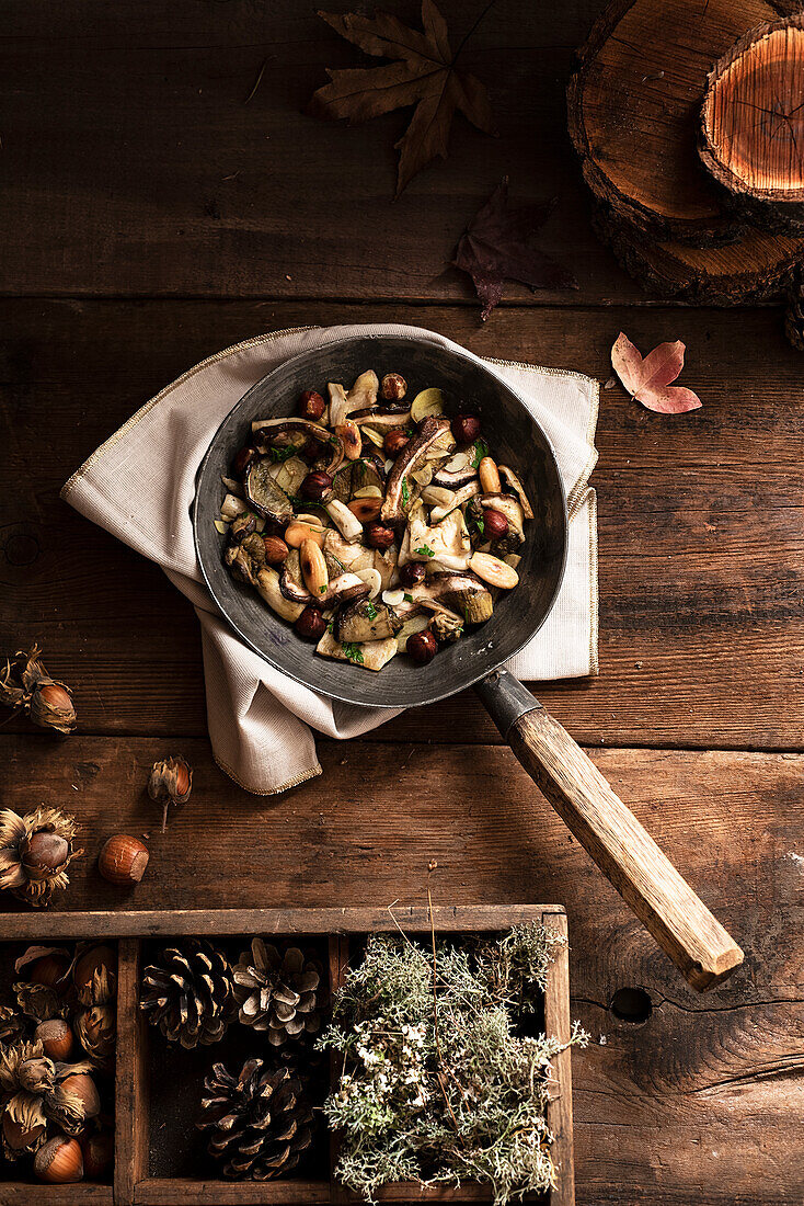 Porcini mushroom pan with chestnuts