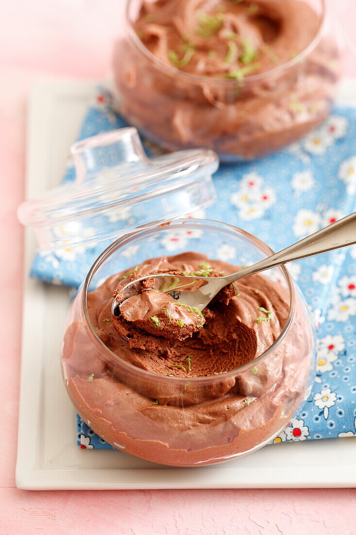 Chocolate mousse with lime