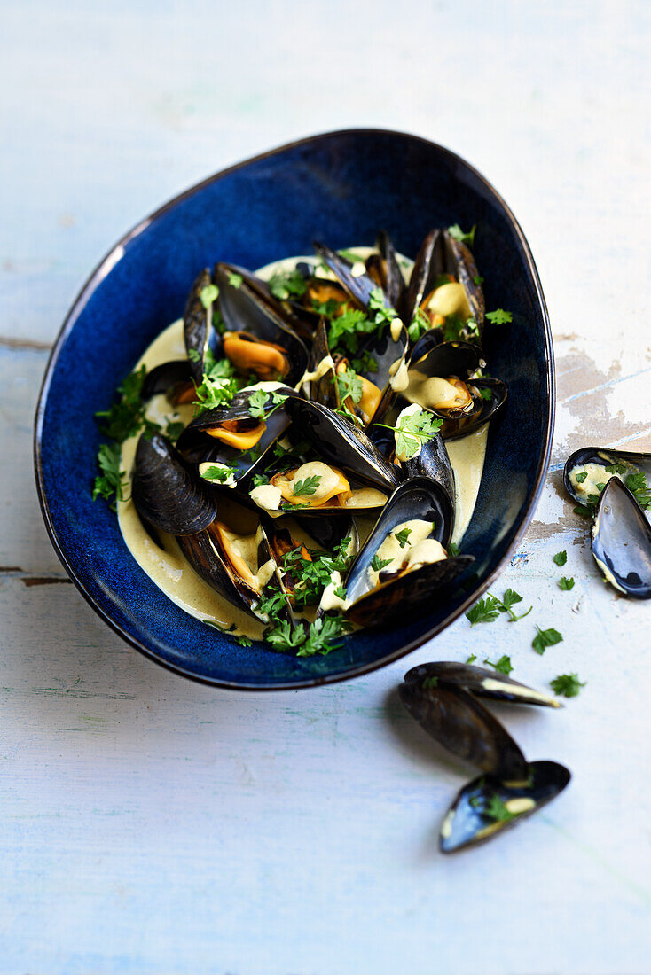 Mussels in curry sauce