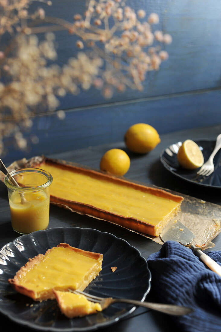 Rectangular lemon tart