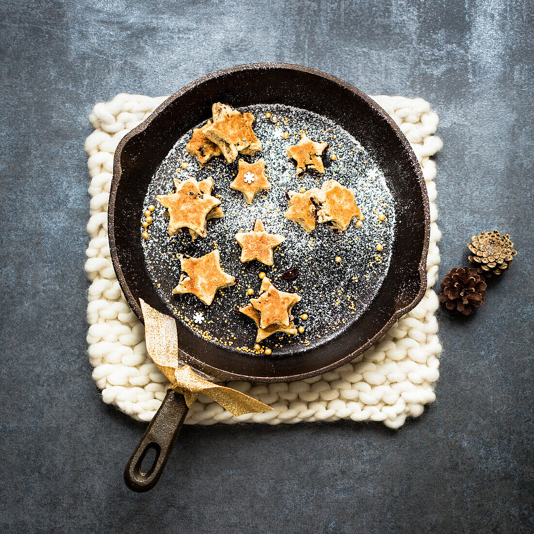 Cast Iron skillet Christmas shortbread cookies