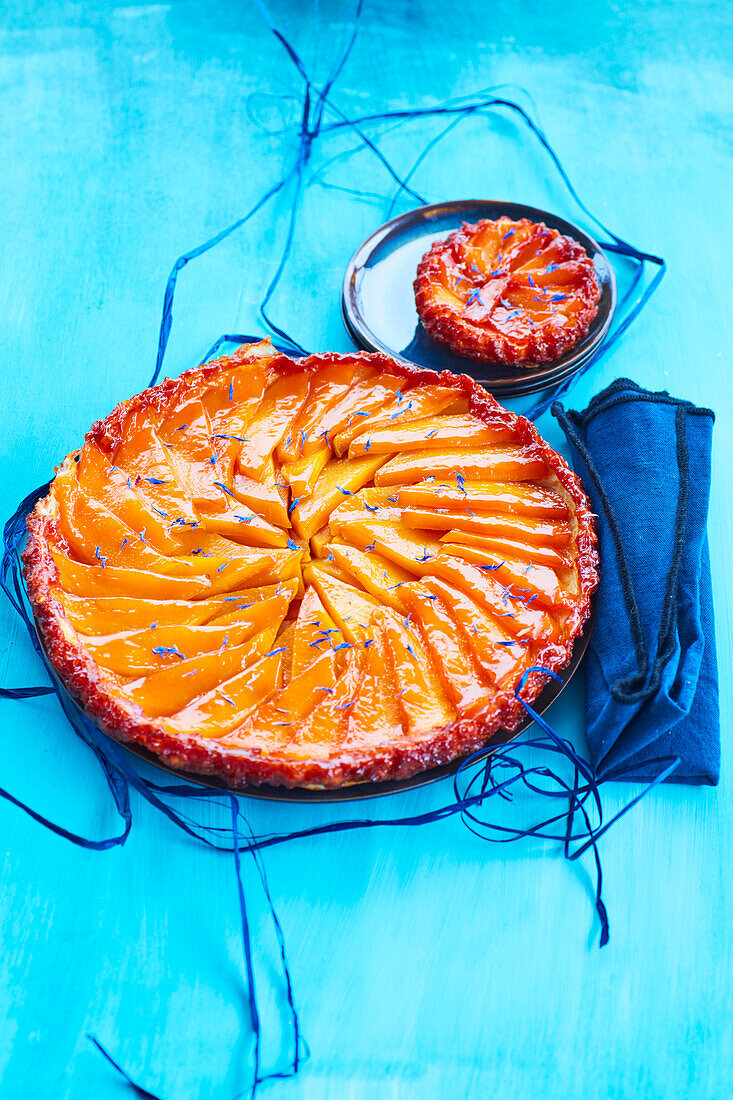 Mango Tarte tatin with cornflowers