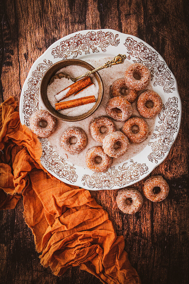 Mini donuts with cinnamon sugar