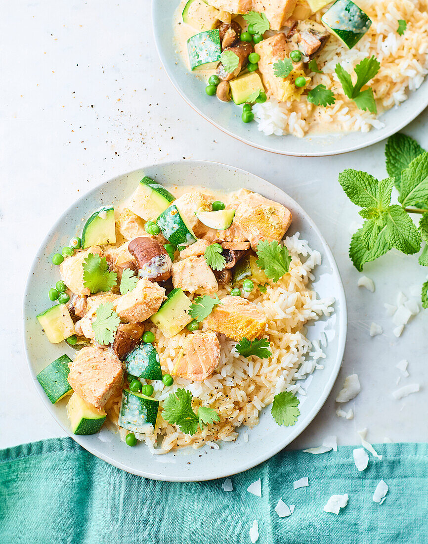 Salmon and coconut milk Blanquette