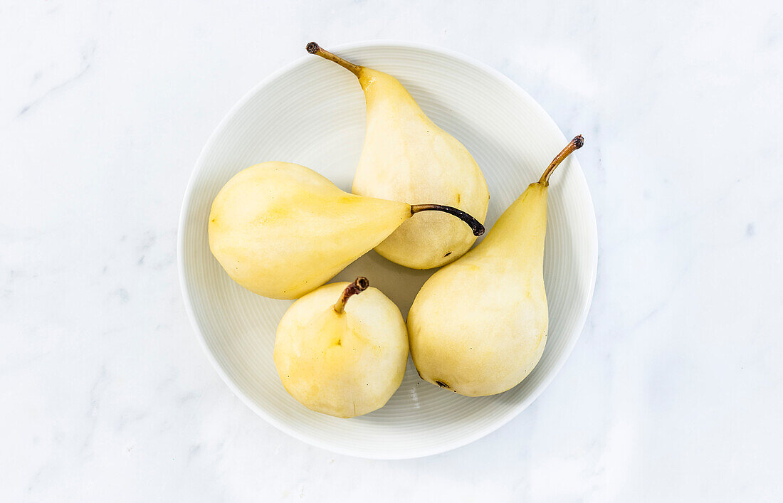 Peeled pears for chocolate pear cake