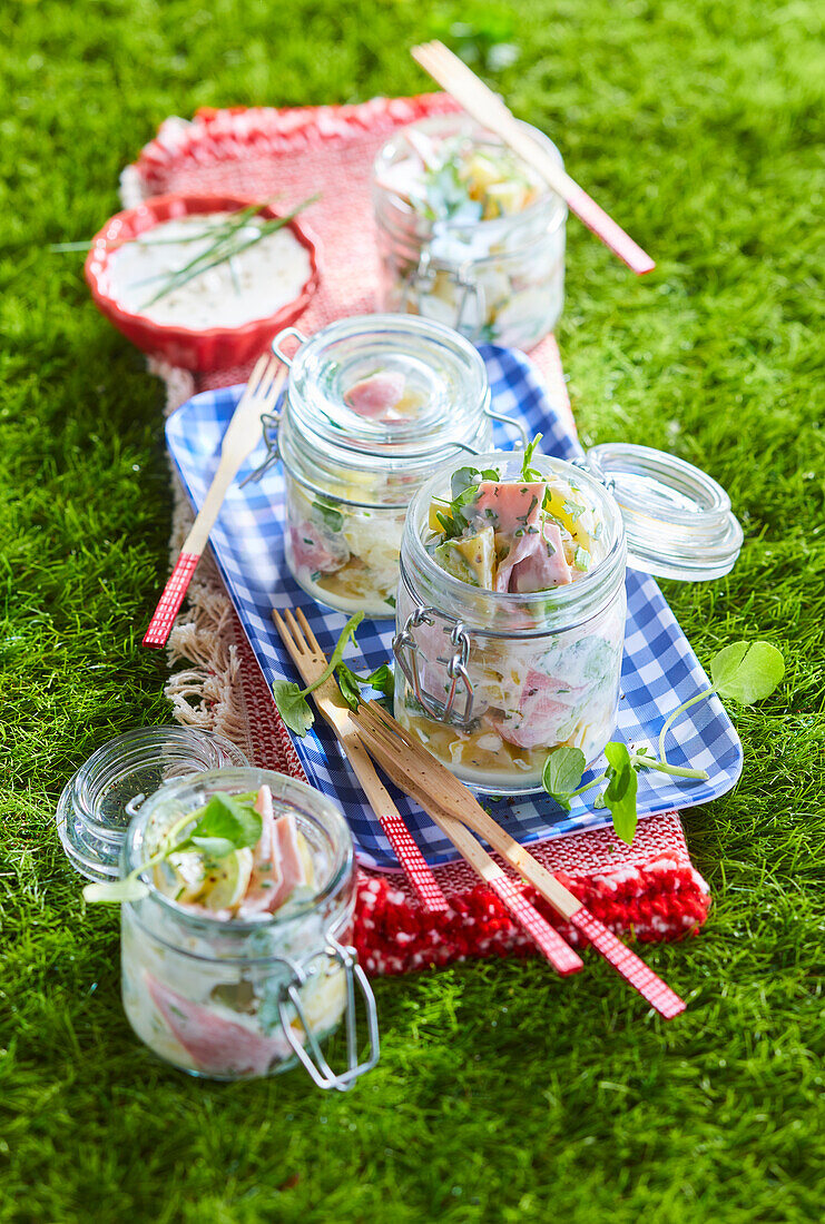 Salad Cauchoise (Kartoffel-Sellerie-Salat, Frankreich)