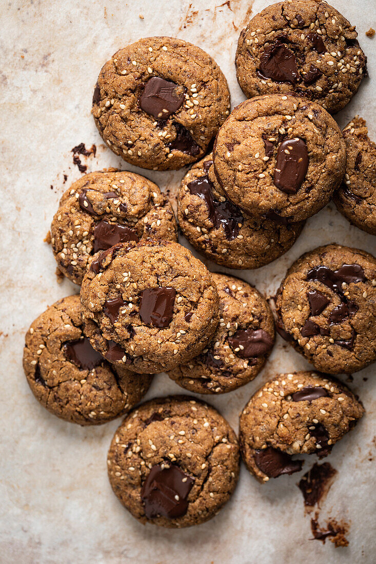 Schoko-Cookies mit Sesam