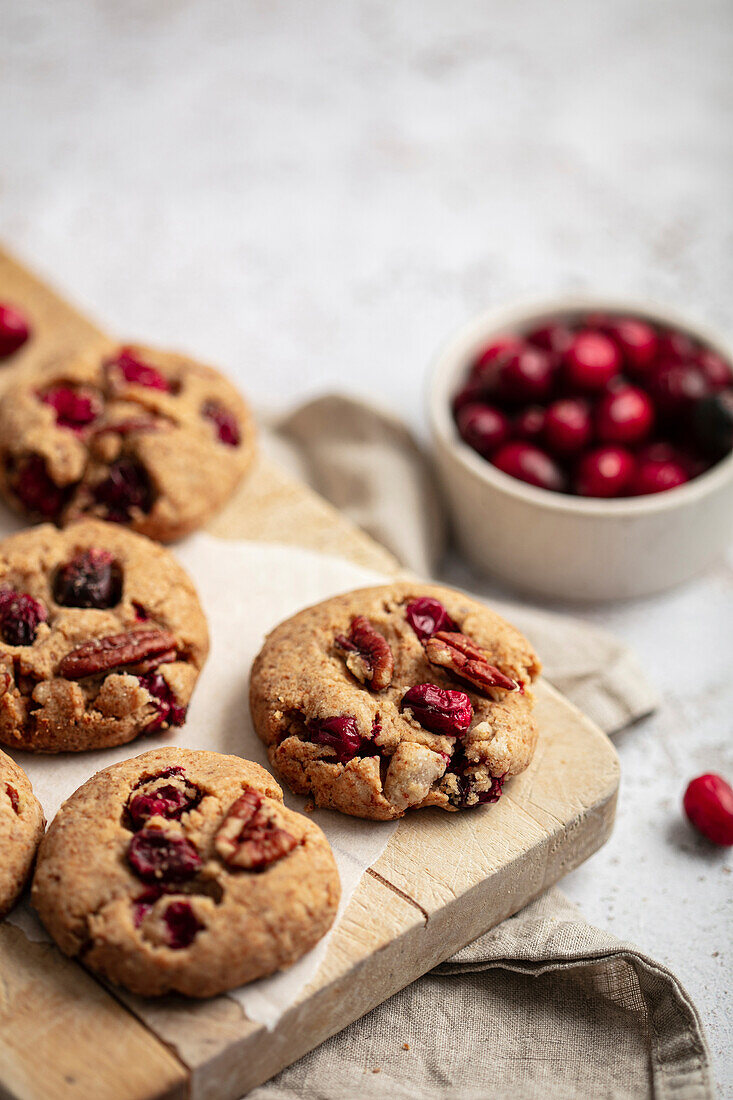 Cookies mit Pekannüssen und Cranberries