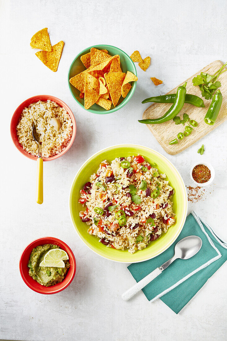 Brown rice with vegetables and green chilies