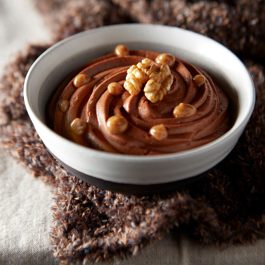 Chocolate mousse with walnuts