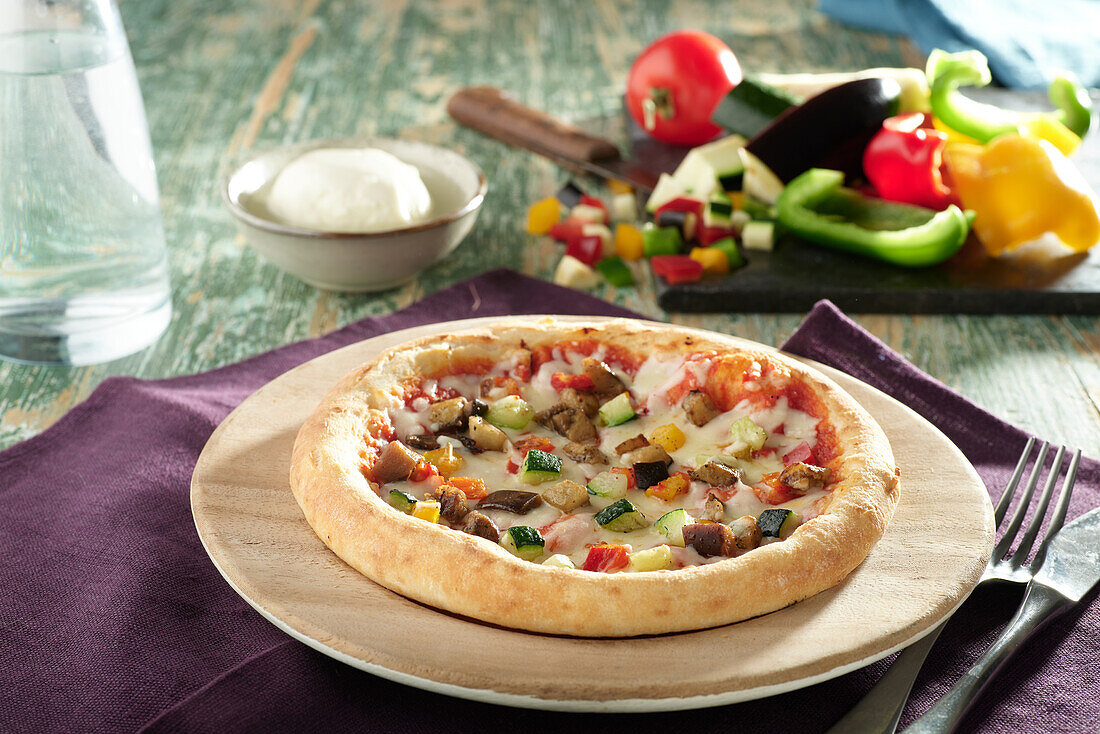 Vegetarische Sommerpizza