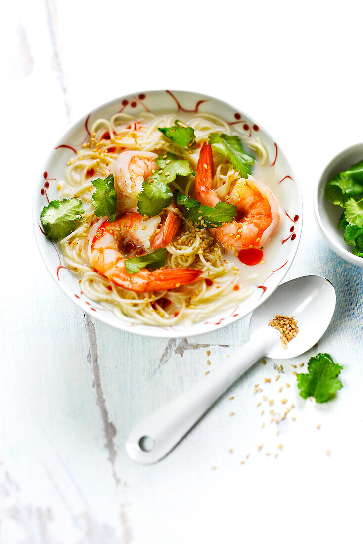 Shrimp noodles with coconut broth