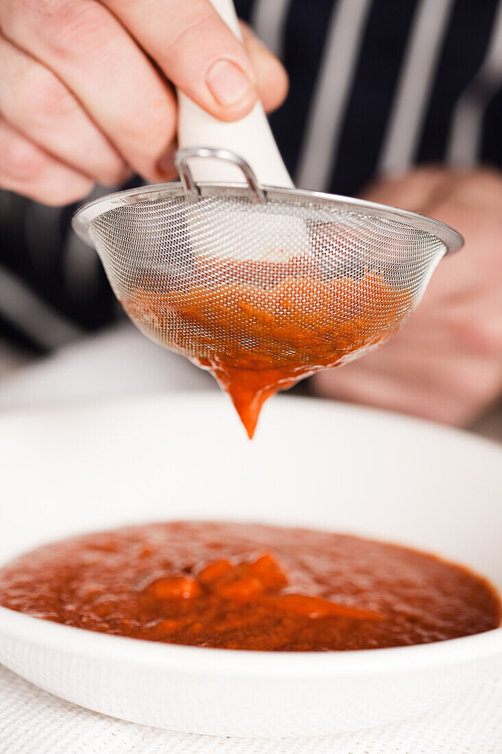 Pass the Romanesco sauce through a sieve