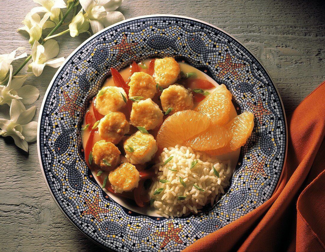Ginger Scallops with Red Peppers; Rice and Grapefruit