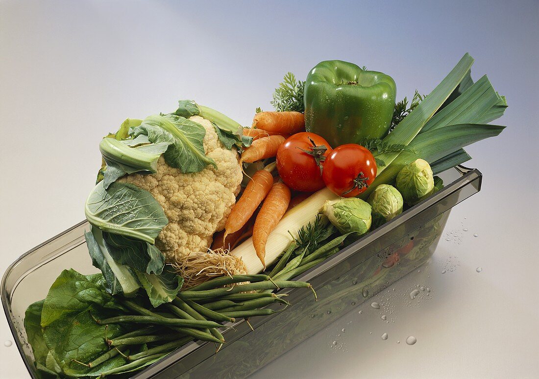 Frisches Gemüse aus dem Kühlschrank