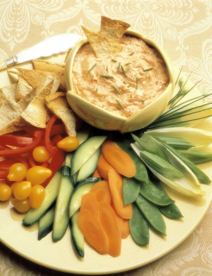 Raw Vegetable Appetizer with Salmon Dip