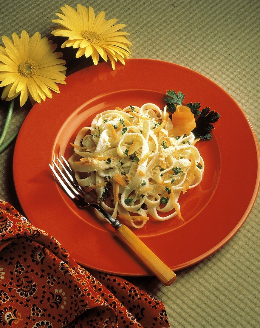 Fettucini with Grated Carrots and Cheese