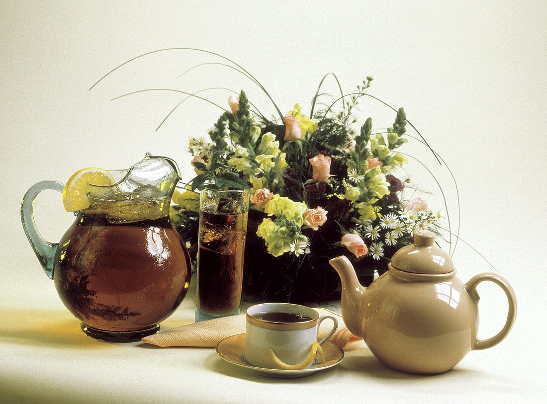 Iced Tea and Hot Tea with Flower Bouquet