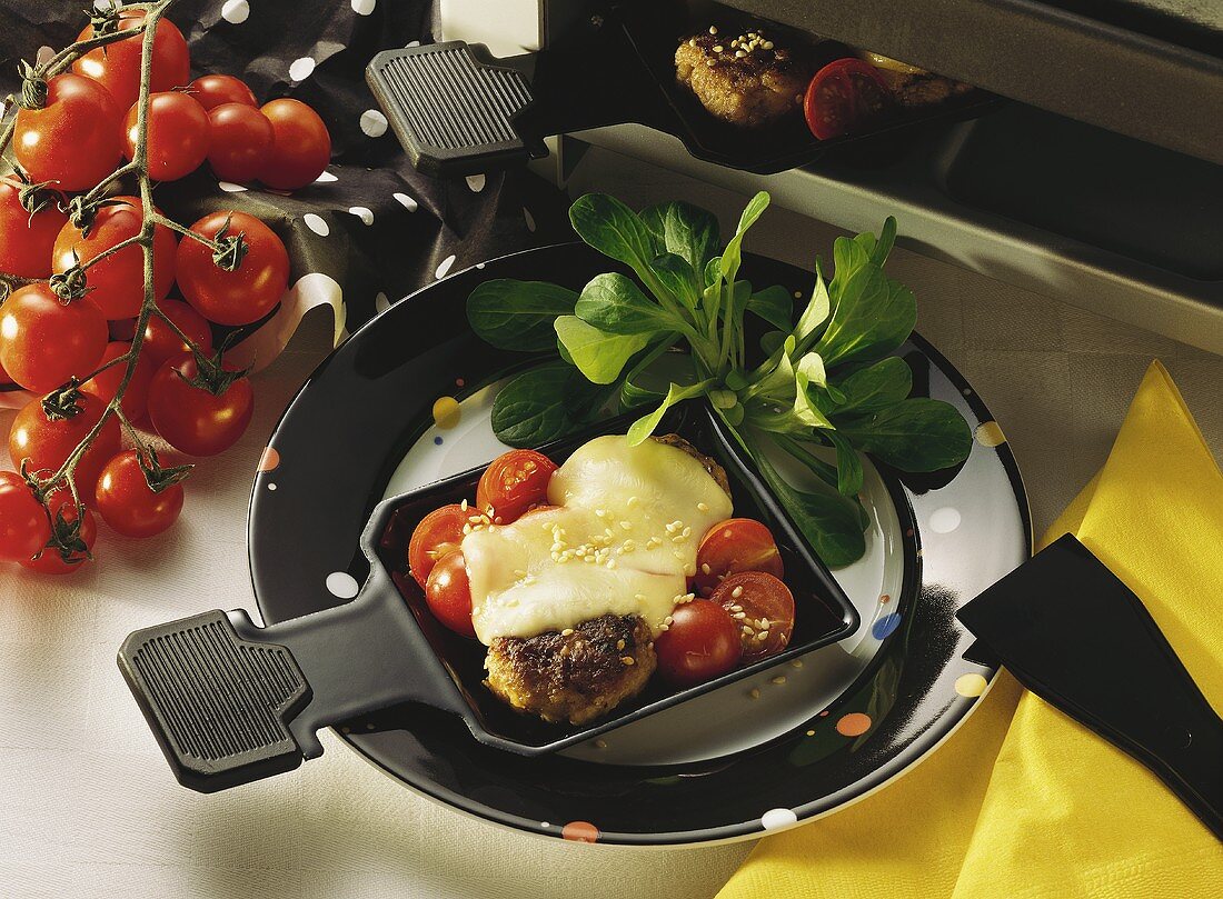 Raclette with Hamburgers & Tomatoes