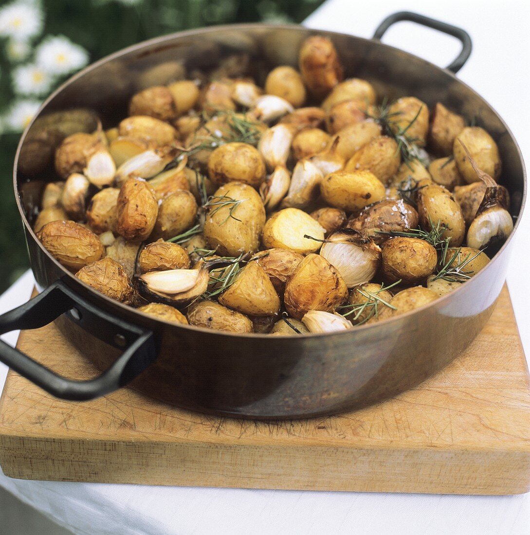 Potatoes Roasted with Garlic and Herbs