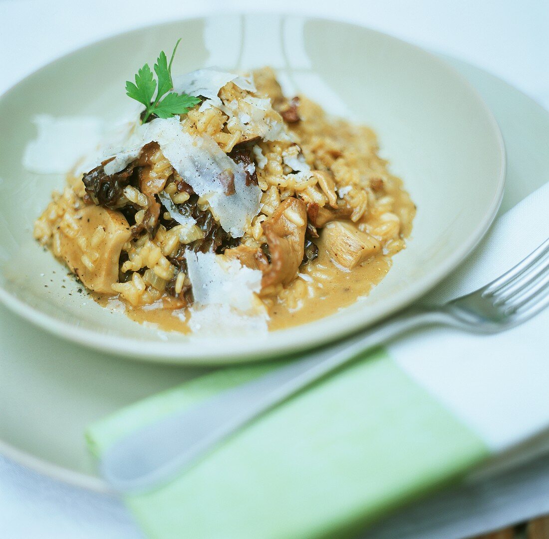 Risotto ai funghi (Risotto mit Pilzen & Parmesanspänen)