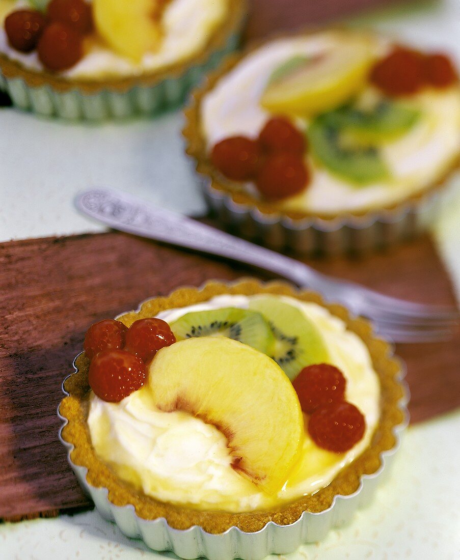 Raspberry, Peach and Kiwi Fruit Tart