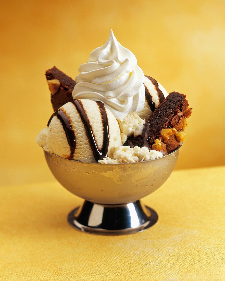 Brownie Sundae with Vanilla Ice Cream, Hot Fudge and Whipped Cream "NOT AVAILABLE FOR DAIRY COMPANY"
