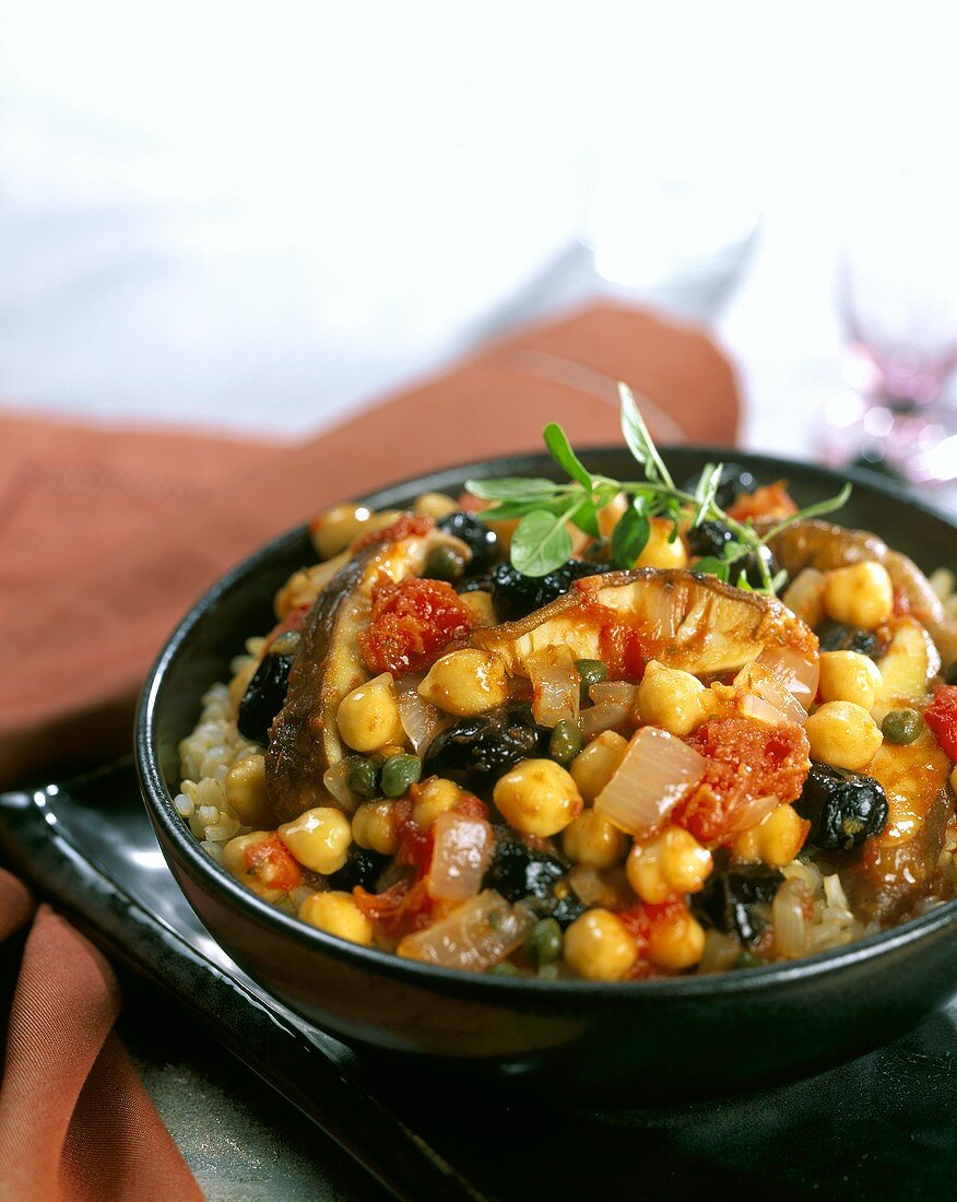 Mediterranean vegetable stew with chick-peas and mushrooms