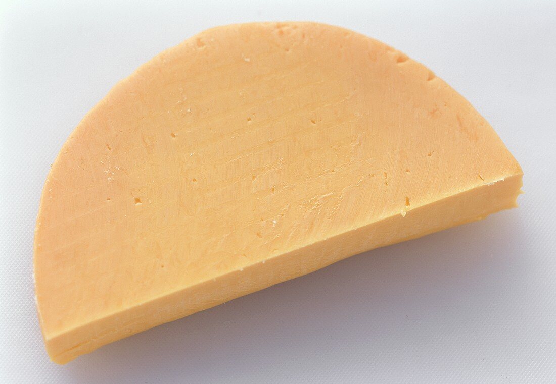 Ein Stück Colby-Käse