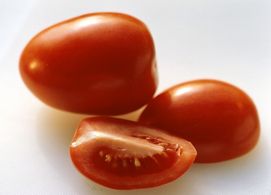Whole Plum Tomatoes; Plum Tomato Wedge