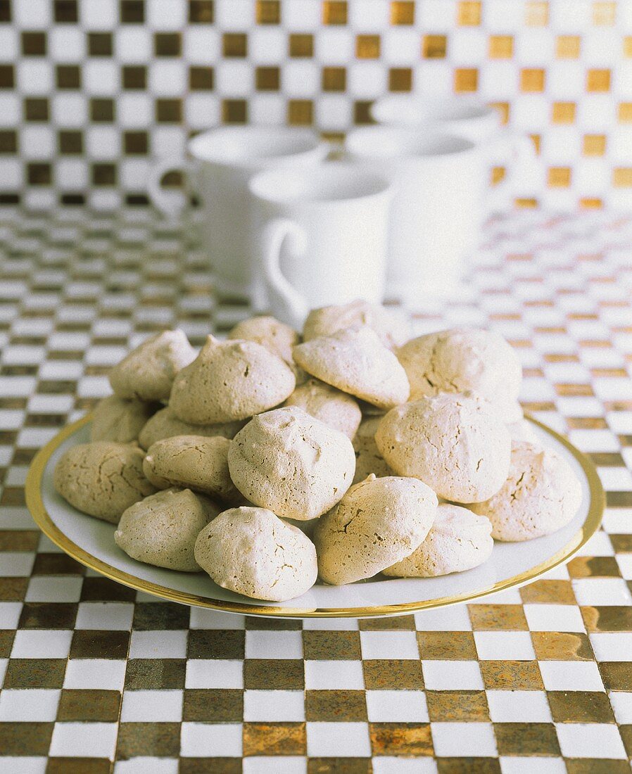 Mocha Meringue Cookies