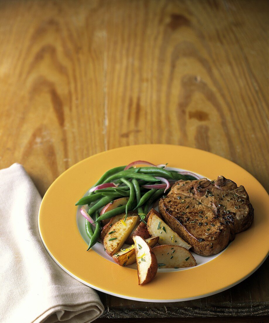 Pork Chop with Red Potatoes and Green Beans