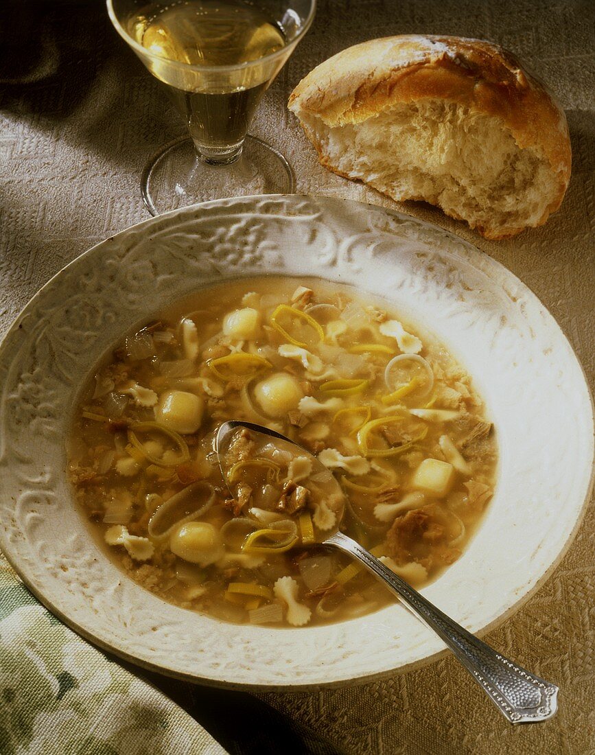 Pastina in brodo (Vegetable soup with pasta, Italy)