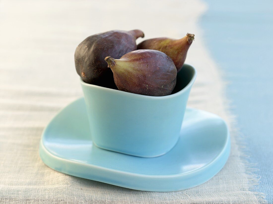 Figs in pale blue bowl