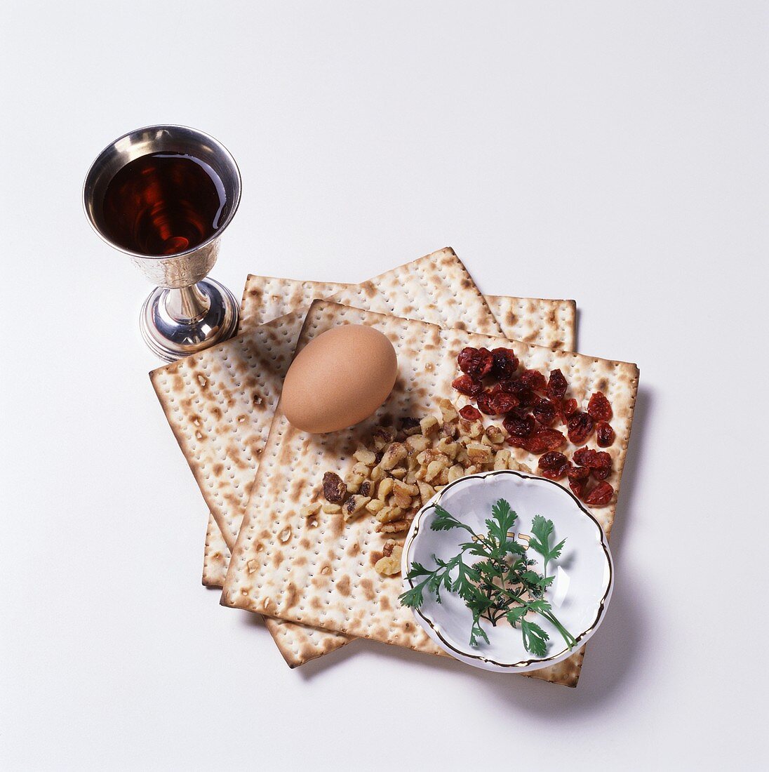 Traditionelles Essen zum jüdischen Pessach-Fest