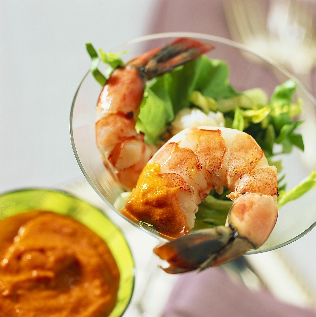 Shrimp with Roasted Red Pepper Sauce