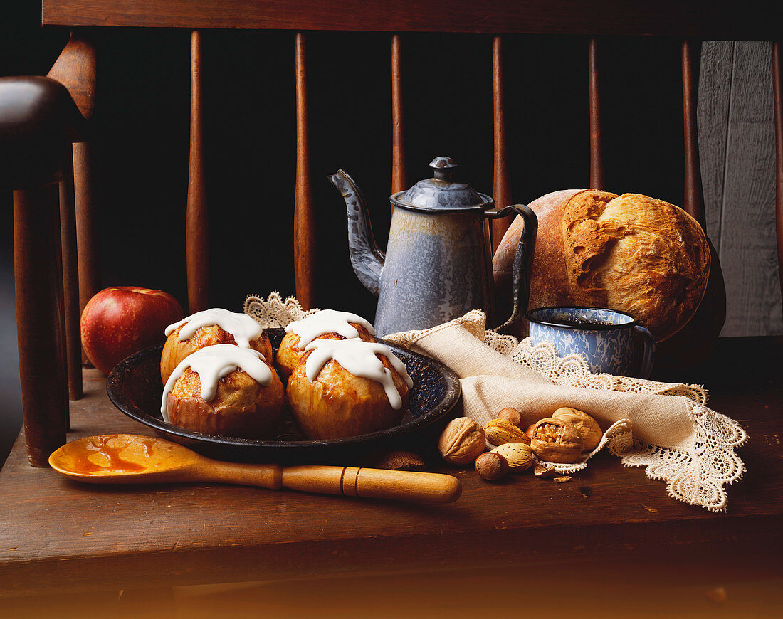 Baked Apples with Icing and Walnuts